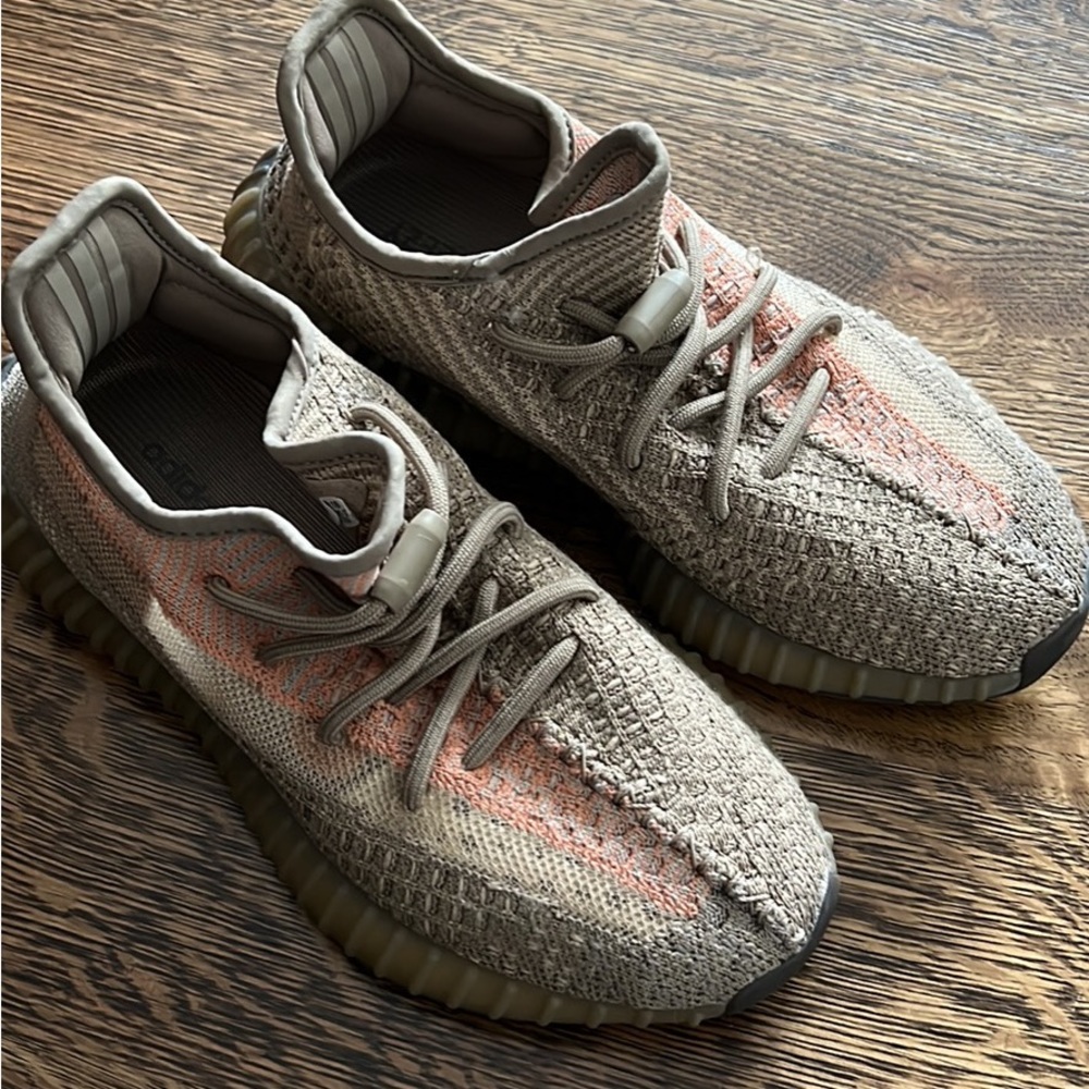 Yeezy Boost 350 V2 Sand Taupe
